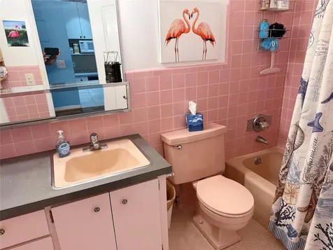 1105 S Riverside Drive Pompano Beach FL 33062