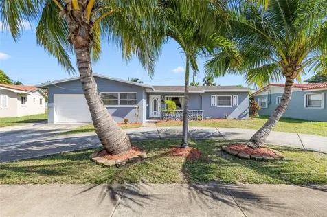 3811 NW 28th Street Lauderdale Lakes FL 33311