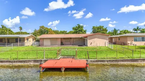 8720 Pasadena Boulevard Pembroke Pines FL 33024
