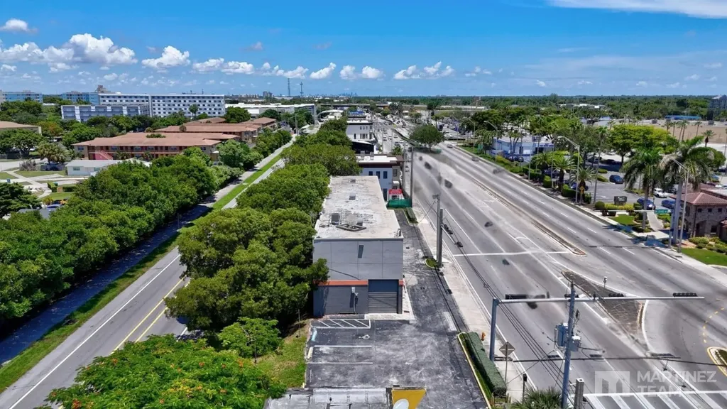 20390 S Dixie Highway Cutler Bay FL 33189