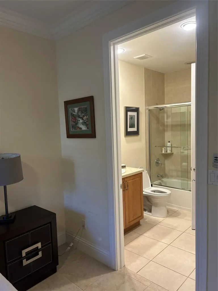 226 N Latitude Circle Delray Beach FL 33483