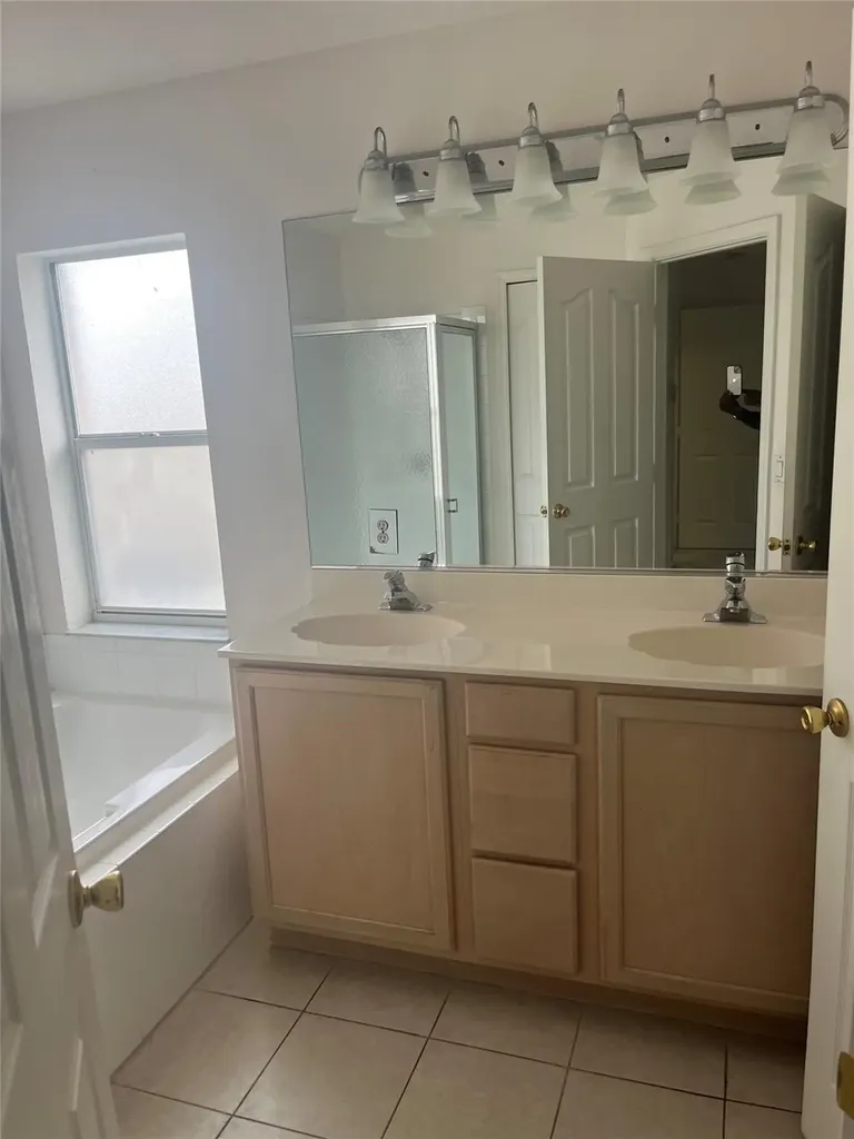 2458 SE Wald Street Port St Lucie FL 34984