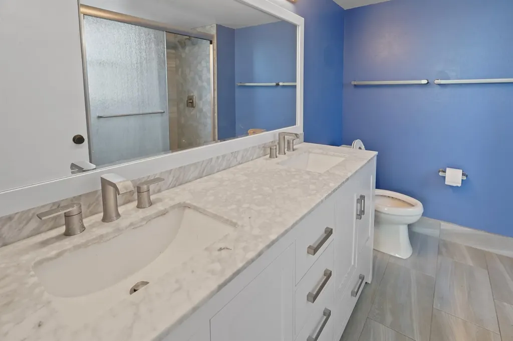 4550 NW 18th Avenue Deerfield Beach FL 33064