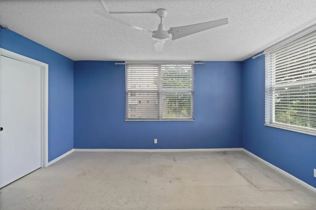 4550 NW 18th Avenue Deerfield Beach FL 33064