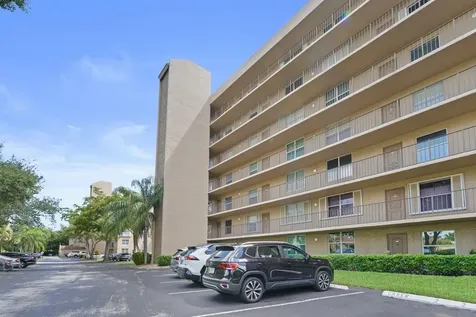 4550 NW 18th Avenue Deerfield Beach FL 33064
