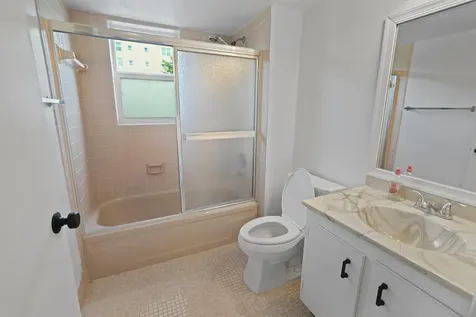 4550 NW 18th Avenue Deerfield Beach FL 33064