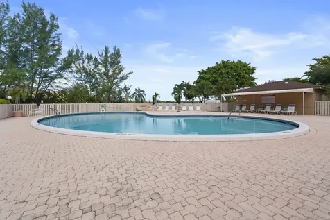 4550 NW 18th Avenue Deerfield Beach FL 33064