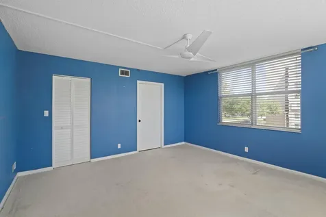 4550 NW 18th Avenue Deerfield Beach FL 33064
