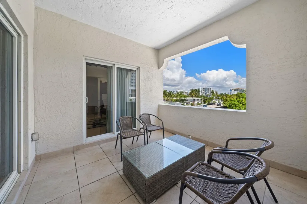 514 N Birch Road Fort Lauderdale FL 33304