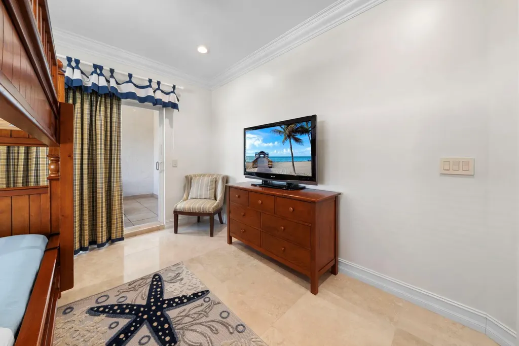 514 N Birch Road Fort Lauderdale FL 33304