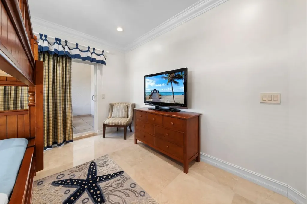514 N Birch Road Fort Lauderdale FL 33304