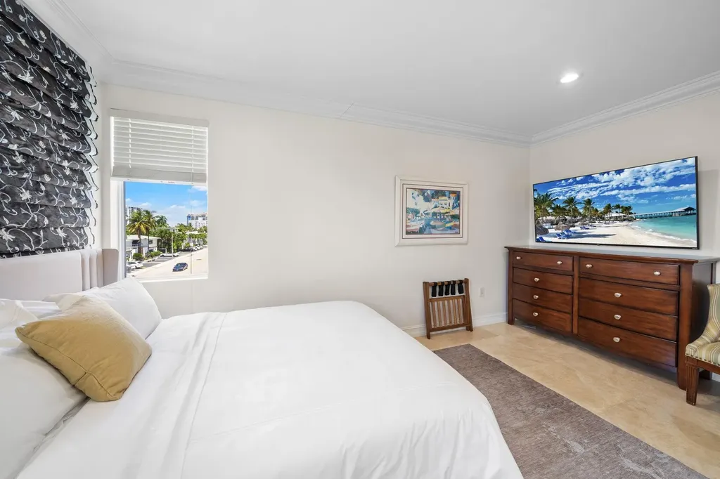 514 N Birch Road Fort Lauderdale FL 33304