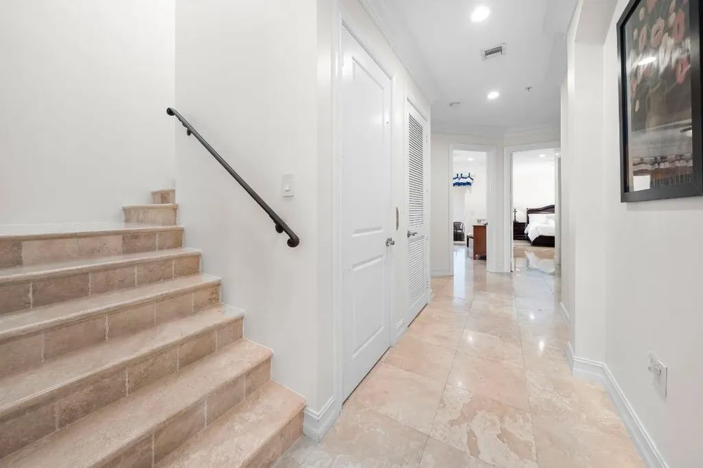 514 N Birch Road Fort Lauderdale FL 33304