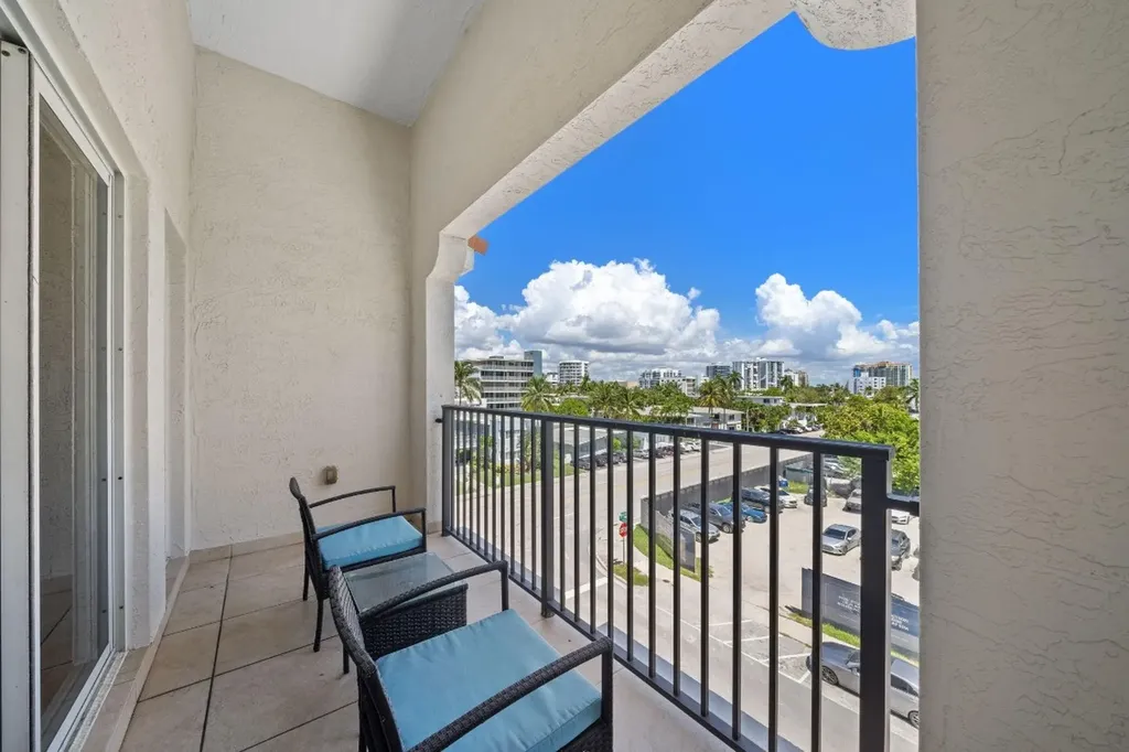 514 N Birch Road Fort Lauderdale FL 33304