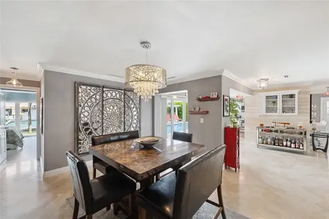 2761 NE 57th Court Fort Lauderdale FL 33308