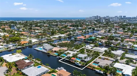 2761 NE 57th Court Fort Lauderdale FL 33308