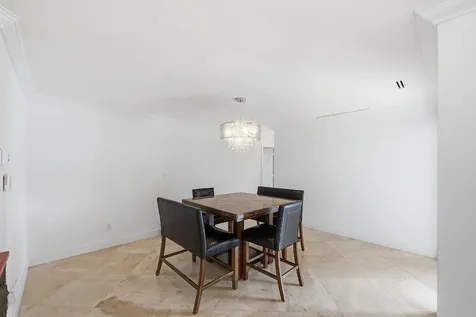 2761 NE 57th Court Fort Lauderdale FL 33308