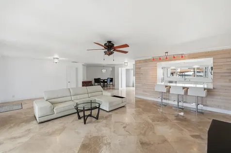 2761 NE 57th Court Fort Lauderdale FL 33308