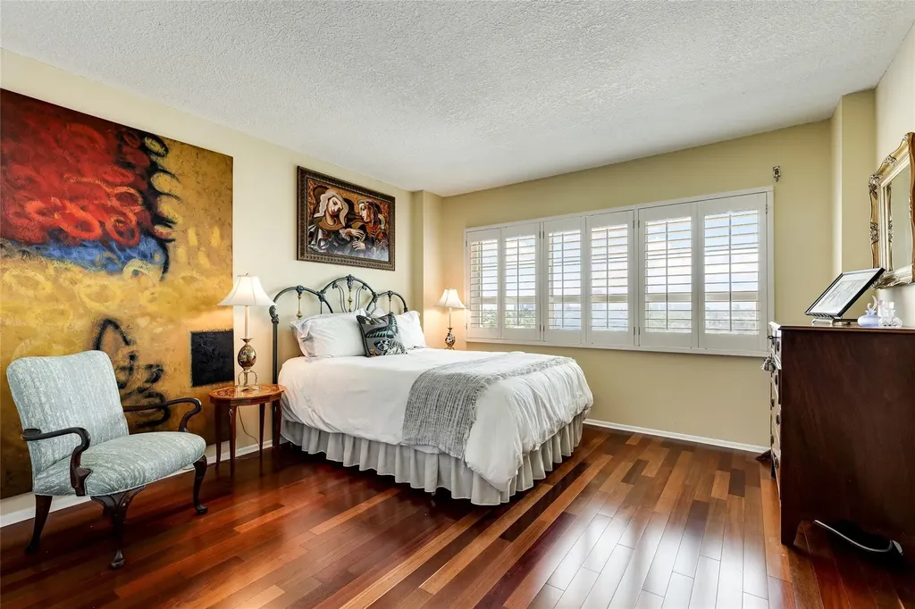 2500 E Las Olas Boulevard Fort Lauderdale FL 33301
