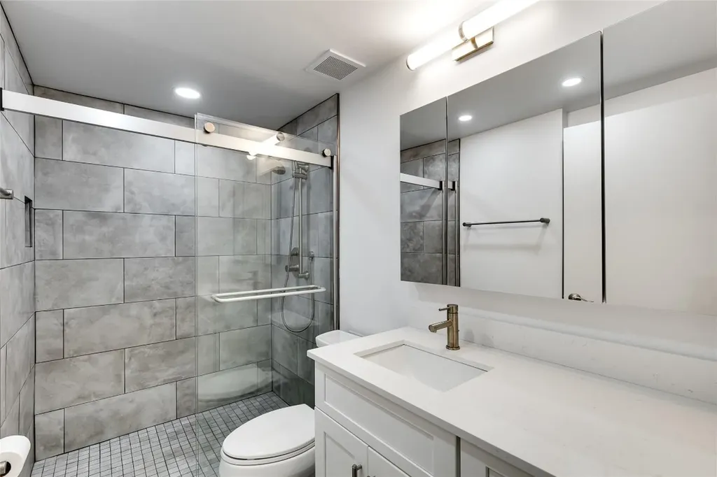 2500 E Las Olas Boulevard Fort Lauderdale FL 33301