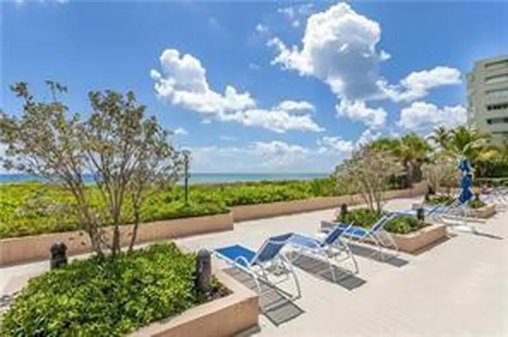 1800 S Ocean Boulevard Pompano Beach FL 33062
