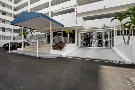 3100 NE 49th Street Fort Lauderdale FL 33308