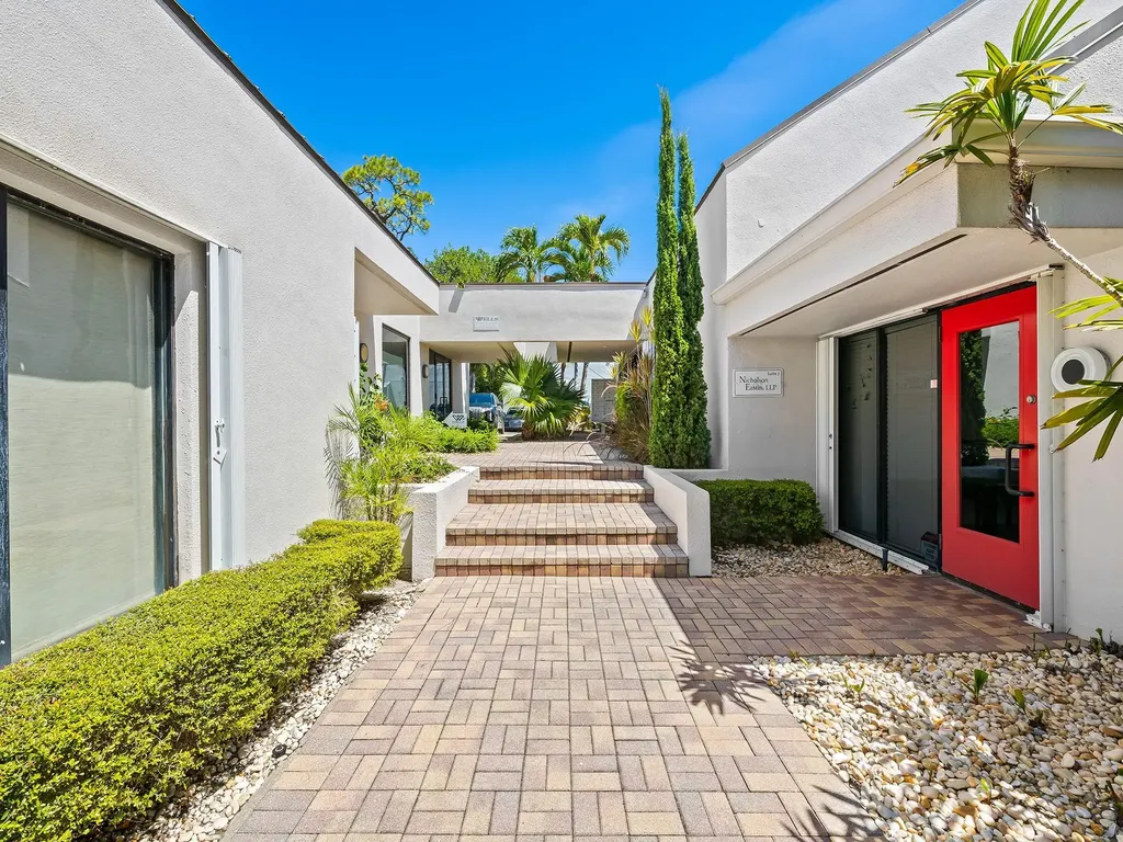 1330 SE 4th Avenue Fort Lauderdale FL 33316