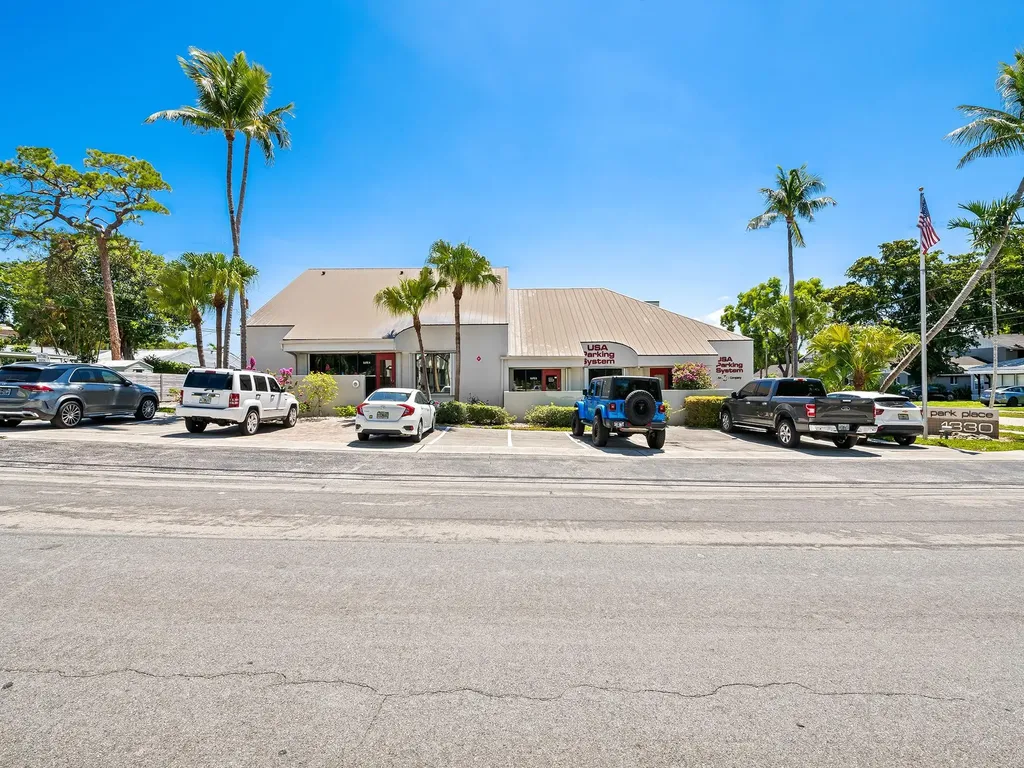 1330 SE 4th Avenue Fort Lauderdale FL 33316