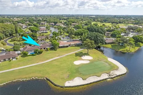 21180 Juego Circle Boca Raton FL 33433