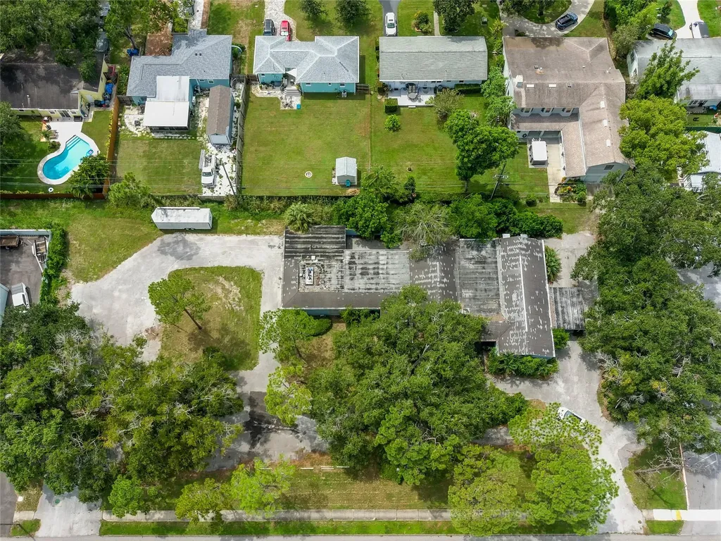 1213 N 16th Street St. Petersburg FL 33705