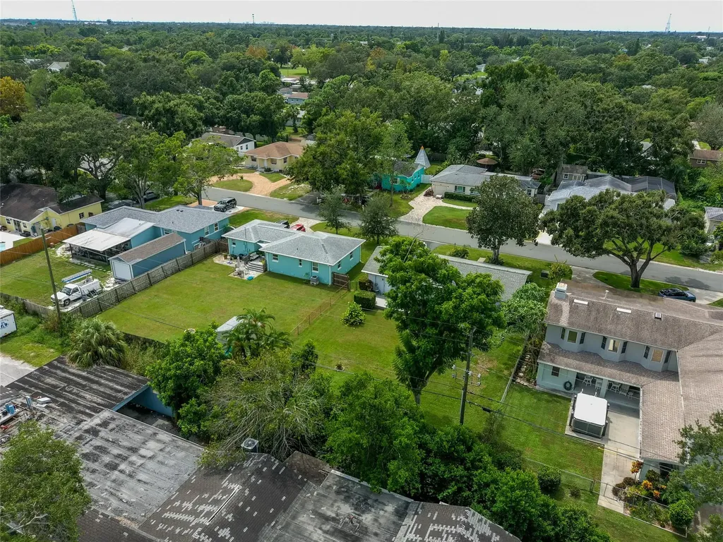 1213 N 16th Street St. Petersburg FL 33705
