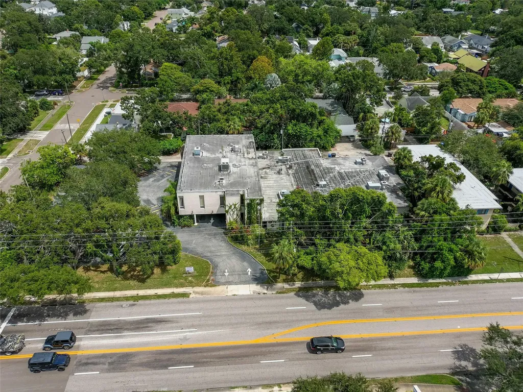 1213 N 16th Street St. Petersburg FL 33705
