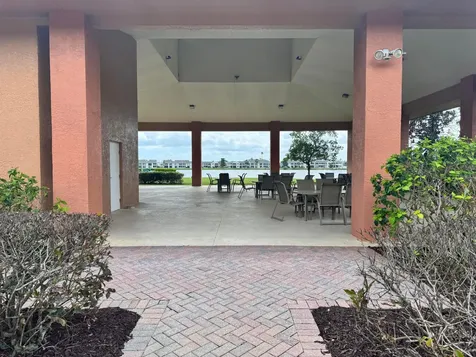 1920 Lynx Drive Hutchinson Island FL 34949