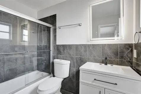 2501 NW 87th Avenue Sunrise FL 33322
