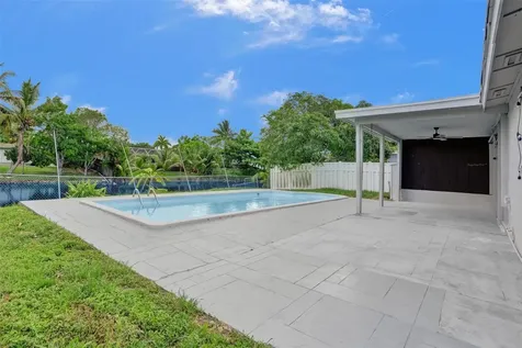 2501 NW 87th Avenue Sunrise FL 33322