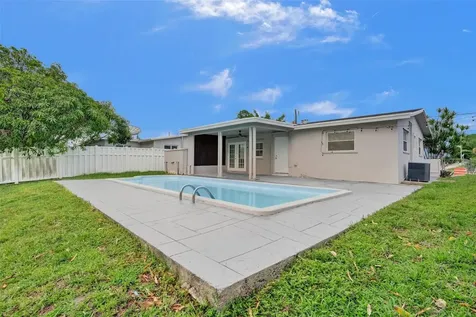 2501 NW 87th Avenue Sunrise FL 33322