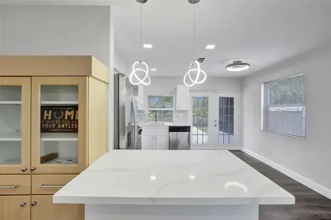 2501 NW 87th Avenue Sunrise FL 33322