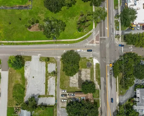 N 17th Street St. Petersburg FL 33713