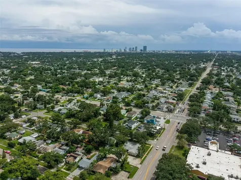 4100 N 16th Street St. Petersburg FL 33703