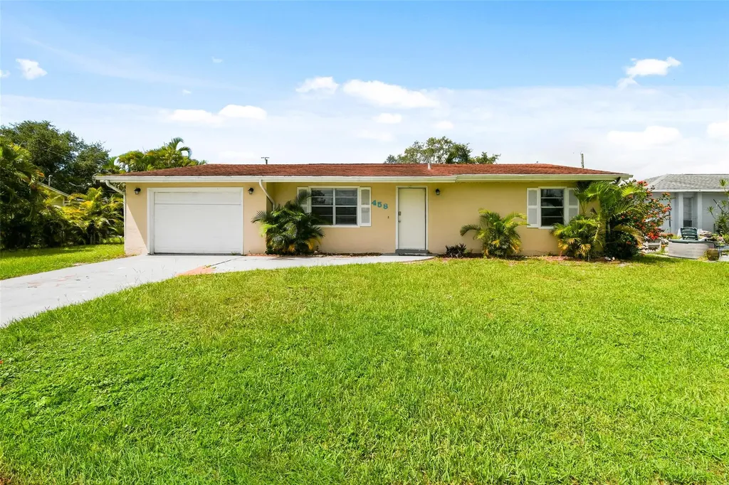458 SE Galleon Lane Port St Lucie FL 34983