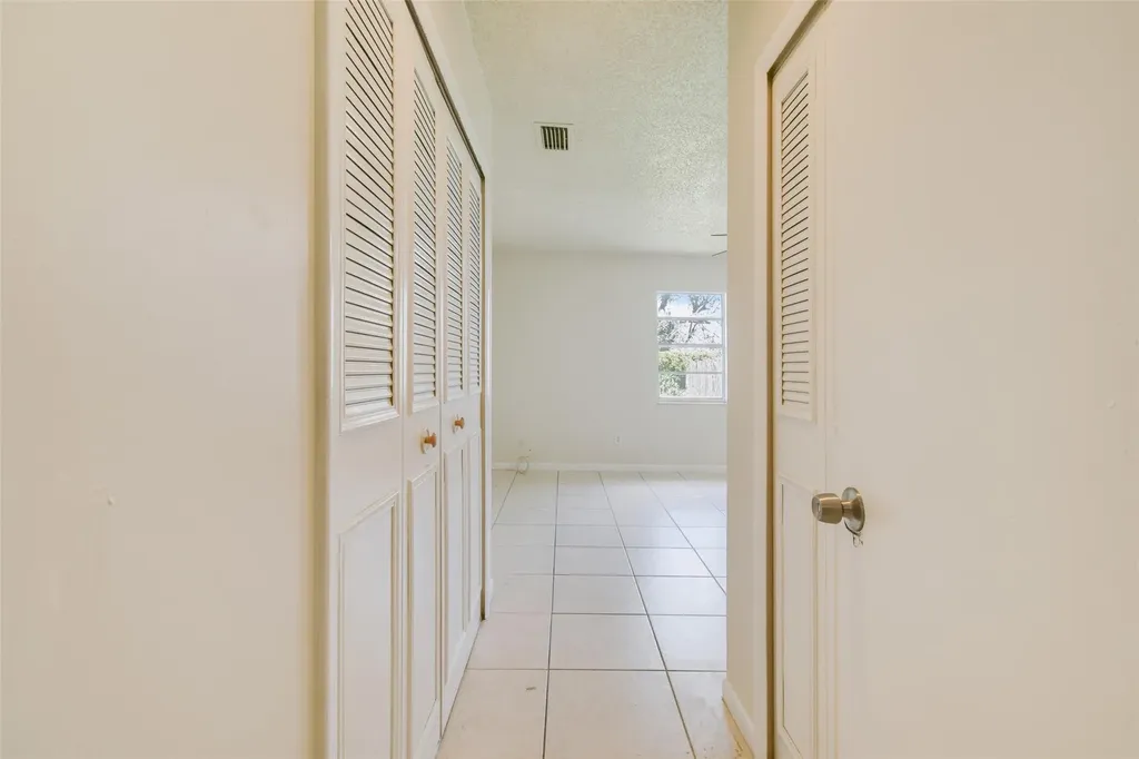 458 SE Galleon Lane Port St Lucie FL 34983