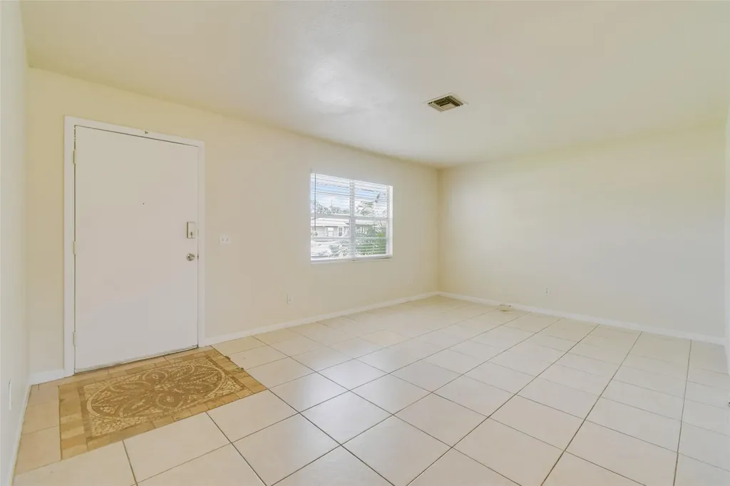 458 SE Galleon Lane Port St Lucie FL 34983