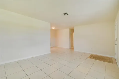 458 SE Galleon Lane Port St Lucie FL 34983
