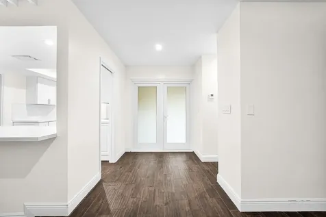 19915 NE 10th Place Way Miami FL 33179