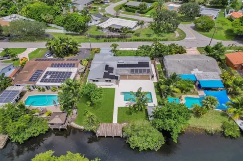 2615 NW 9th Terrace Wilton Manors FL 33311