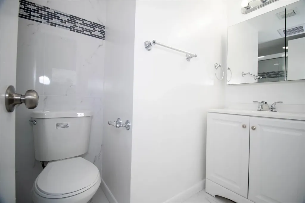 11430 NW 45th Street Coral Springs FL 33065