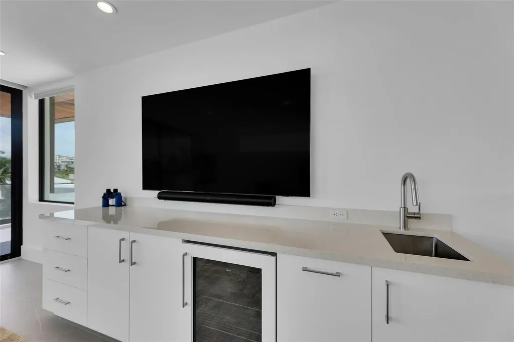 1730 SE 13th Street Fort Lauderdale FL 33316