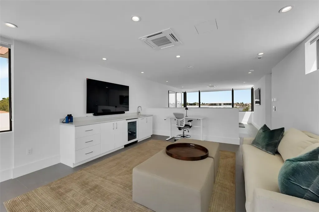 1730 SE 13th Street Fort Lauderdale FL 33316