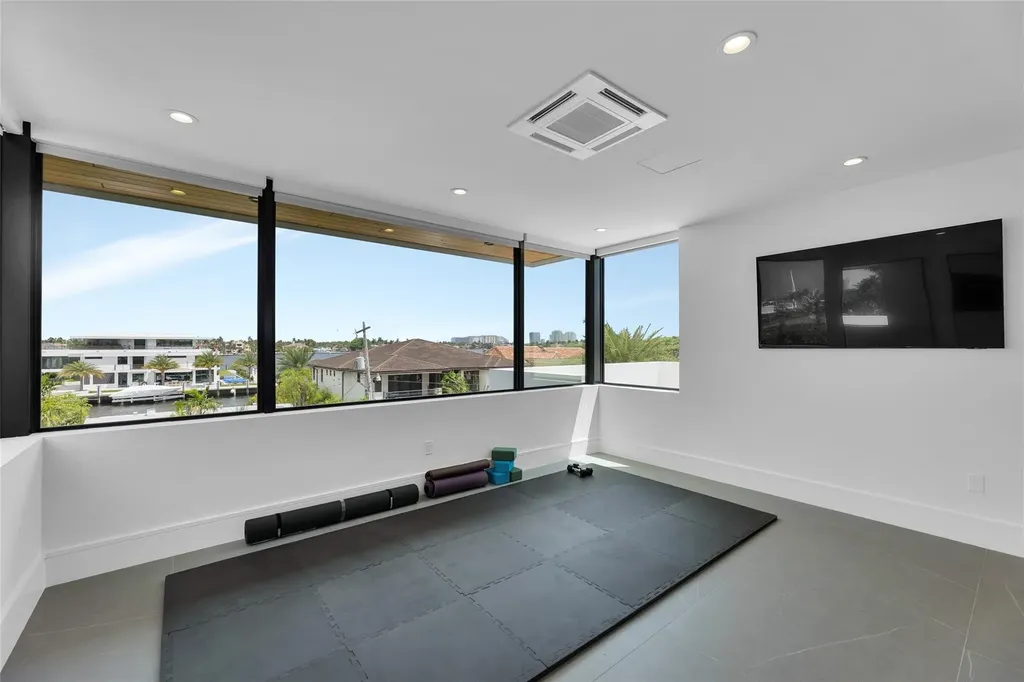 1730 SE 13th Street Fort Lauderdale FL 33316