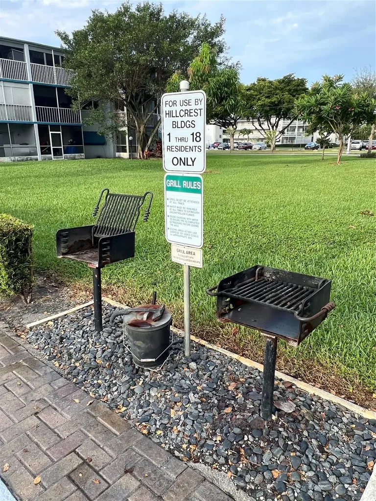 981 Hillcrest Court Hollywood FL 33021